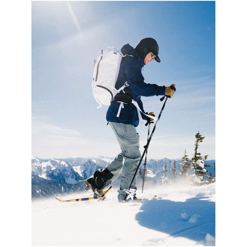Atlas Montane Yellow Snowshoe